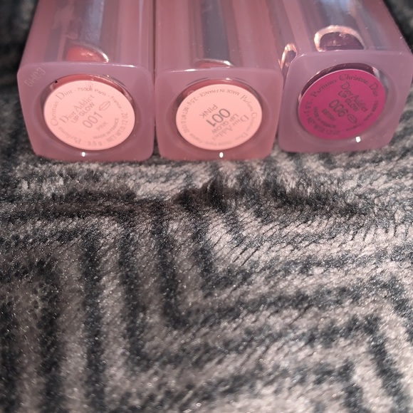DIOR Lip Glow Colour Reviver Balm - Picture 2 of 2